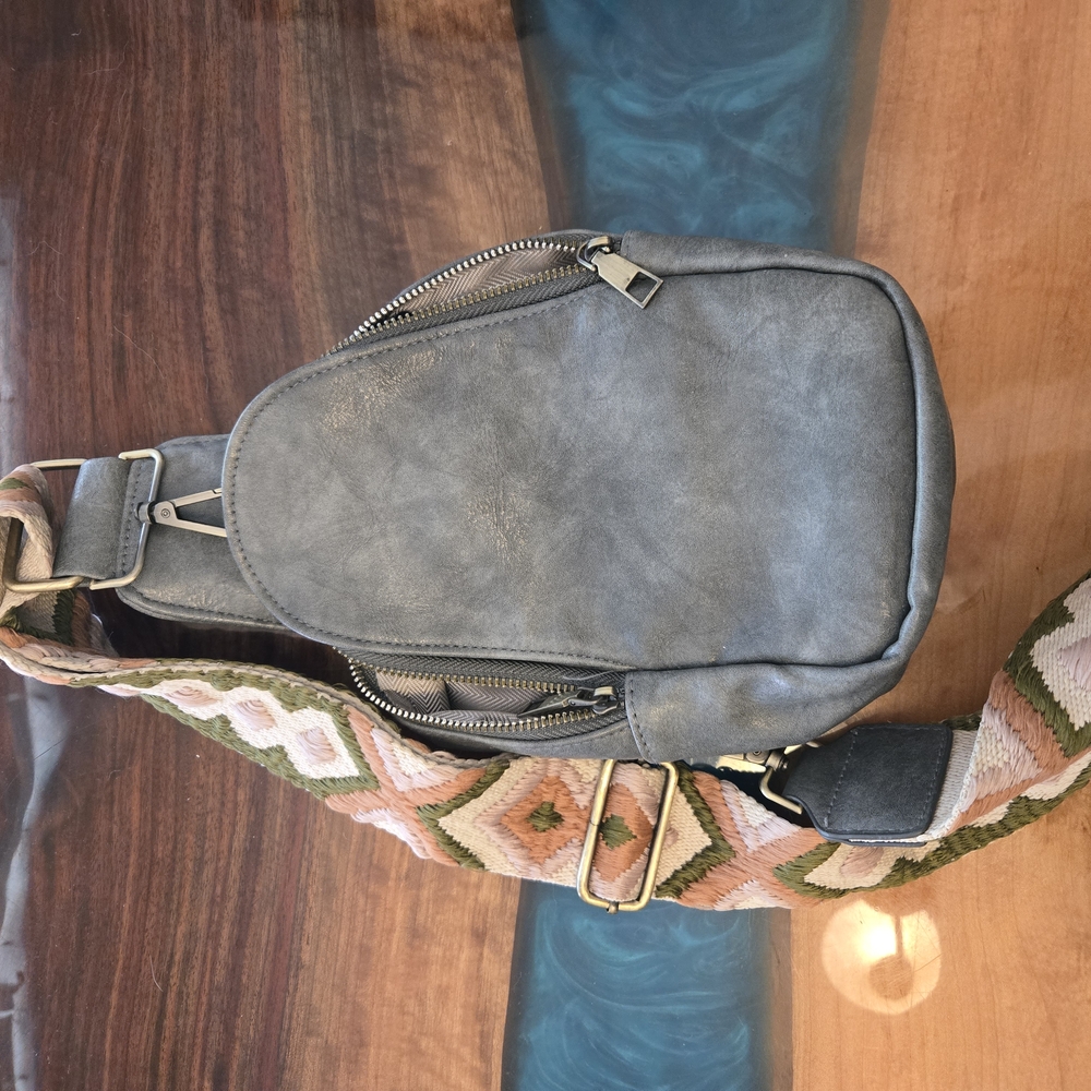 Stylish Gray Women's Crossbody Sling Bag with Patterned Strap